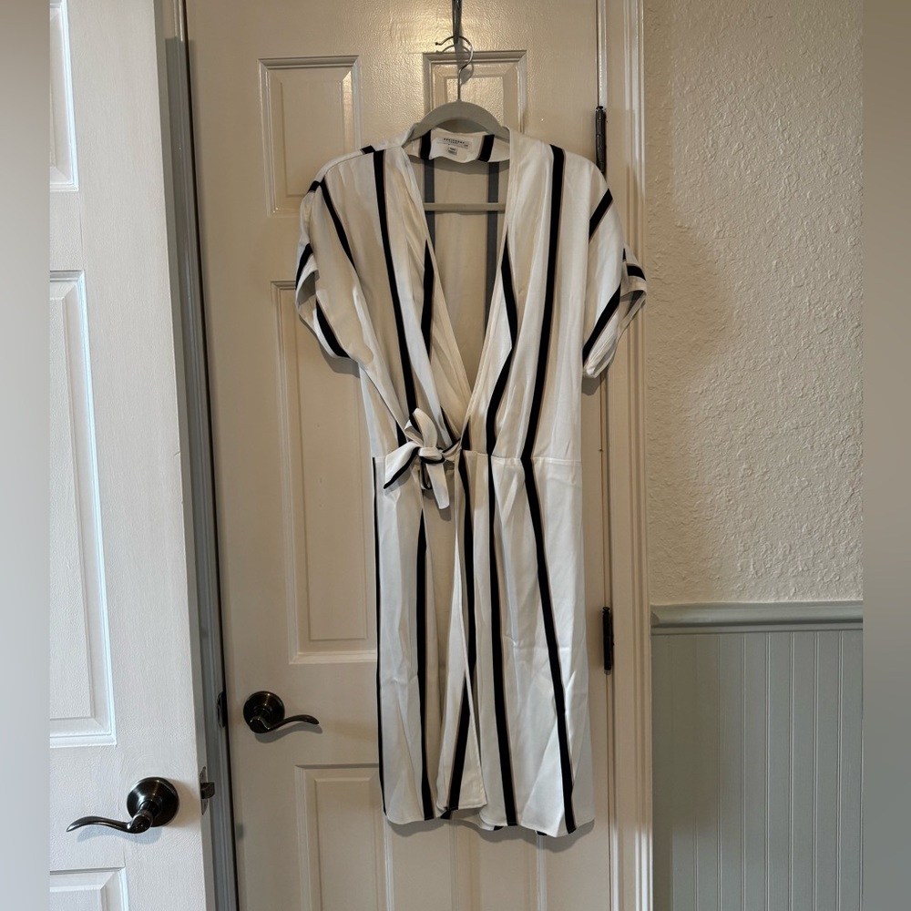 Equipment Leonce Striped Washed-twill Wrap Dress In Nature White Multi